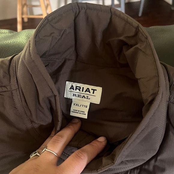 Women’s Ariat Vest - Picture 3 of 3